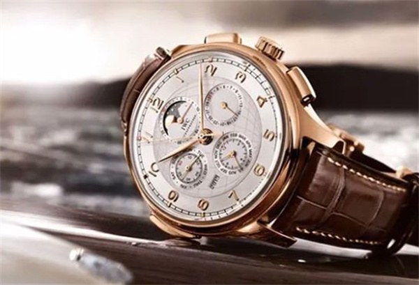 万国怎么卸表链（图）