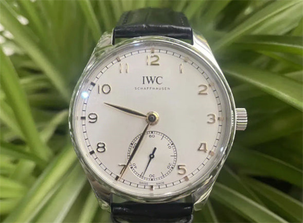 万国手表表针不走了处理办法汇总（图）