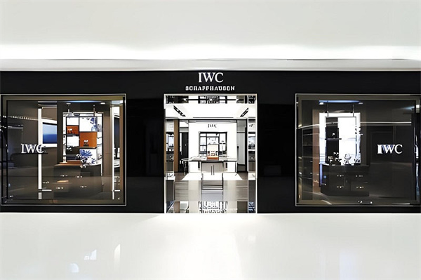 万国手表机芯生锈了如何解决（图）