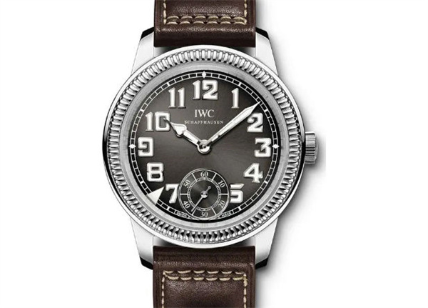 万国手表生锈了解决技巧集锦（图）