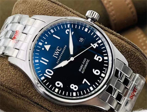 万国手表怎么打开表扣（图）