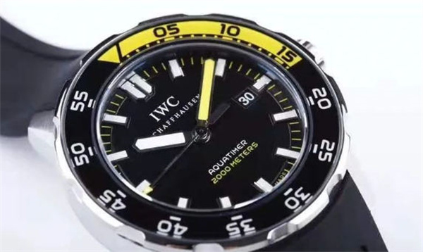 万国手表走慢了怎么处理（图）