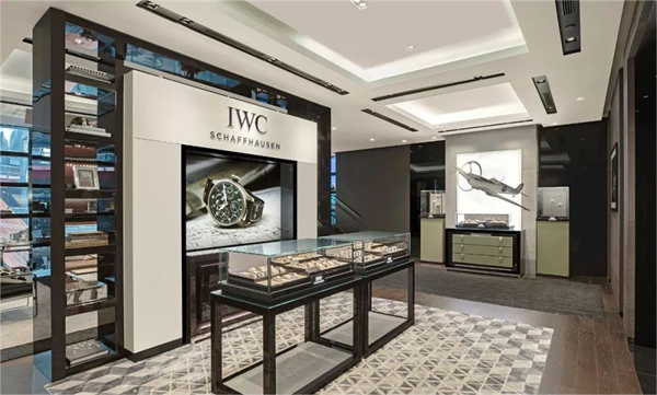 万国手表表带掉色解决办法深度解析（图）